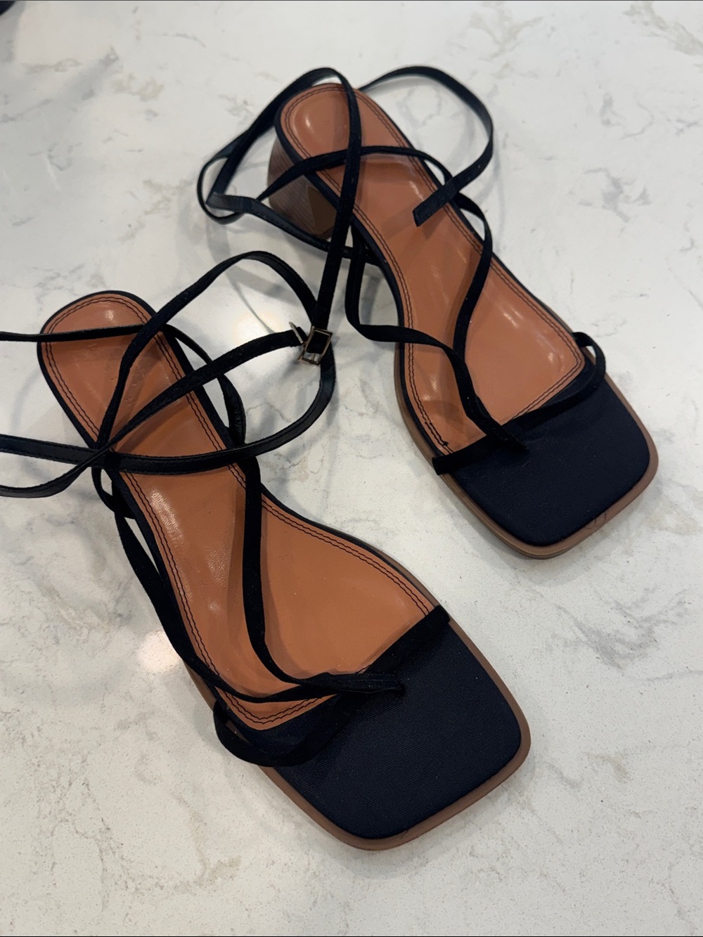 ASOS Designs Black Strappy Square-Toe Low Block Heel Sandals Shoes - 11